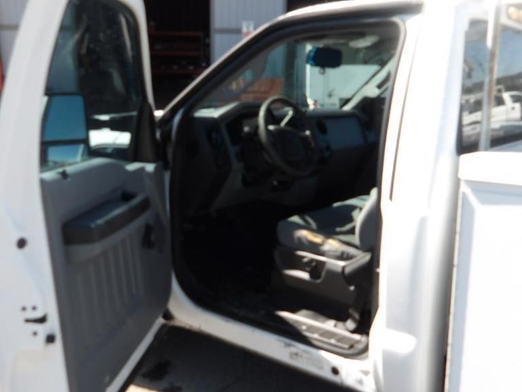 2015-ford-f250-image-12