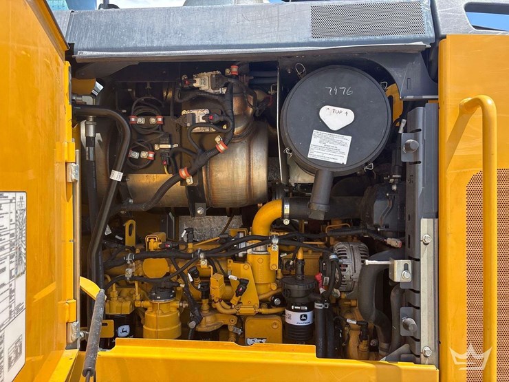 2019-deere-624l-image-7