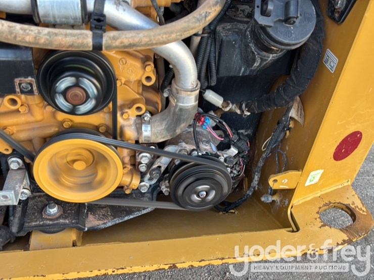 2023-caterpillar-259d3-image-29