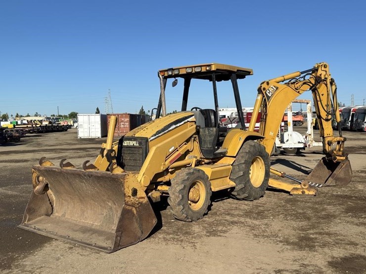 caterpillar-416c-image-1