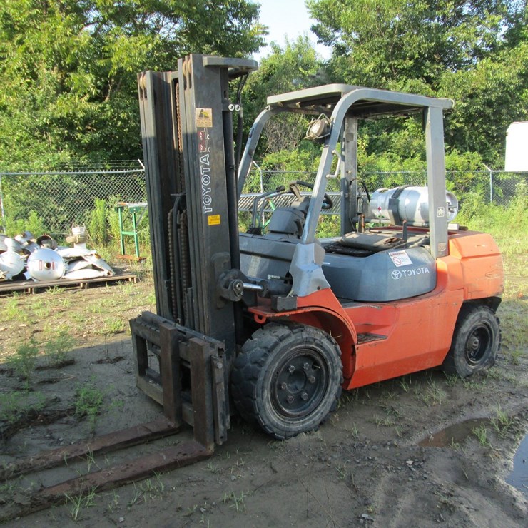TOYOTA 7FGU35