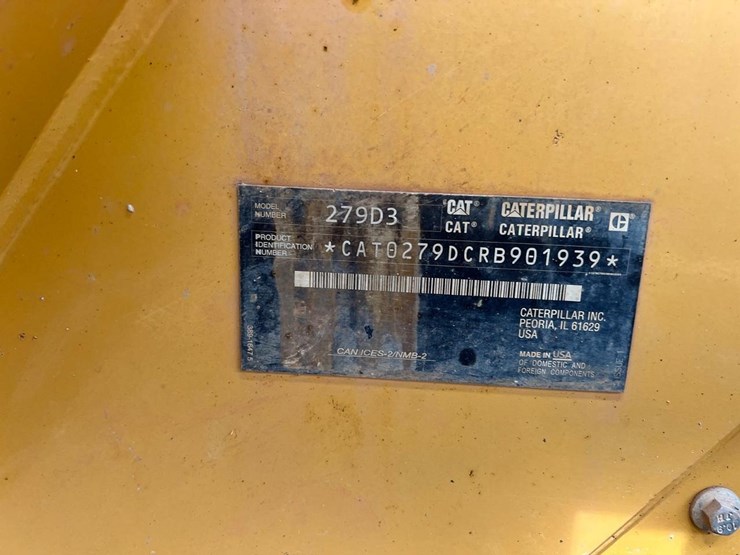 2020-caterpillar-279d3-image-17