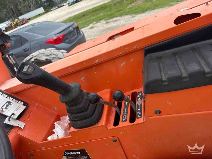 2019-jlg-6042-6,000lb-4x4-rough-terrain-telehandler-image-16