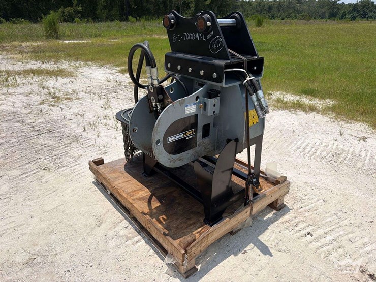baumalight-gxm550-hydraulic-stump-grinder-excavator-attachment-image-2
