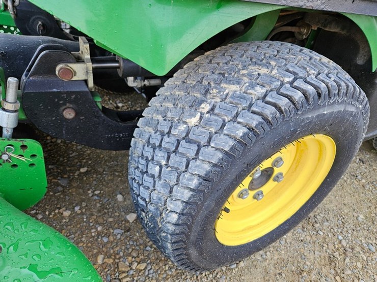 2015-john-deere-1575-image-16
