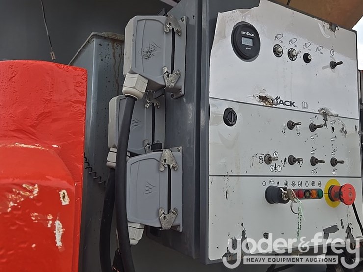2020-skyjack-sj61t-image-41
