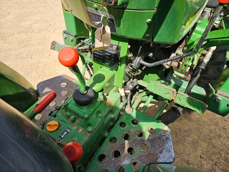 john-deere-750-image-36