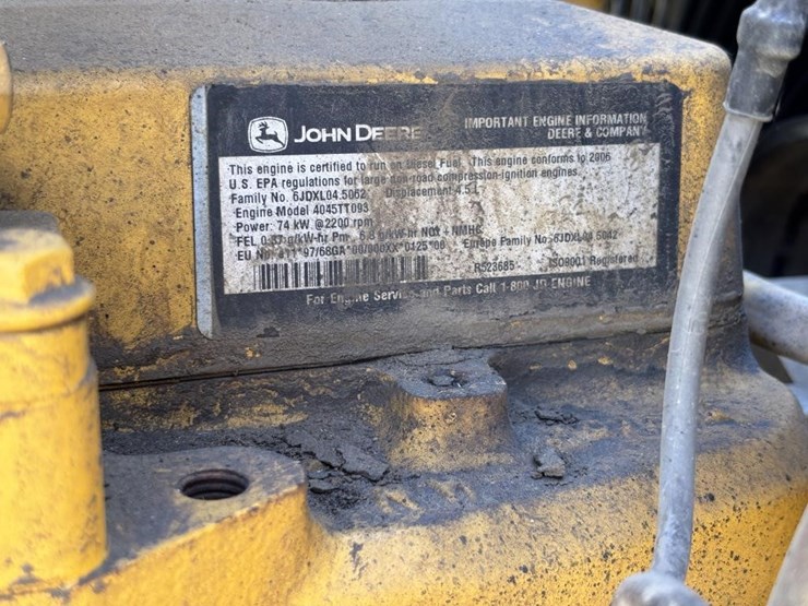 deere-410g-image-54