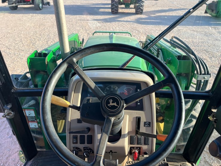 2009-john-deere-5101e-image-21