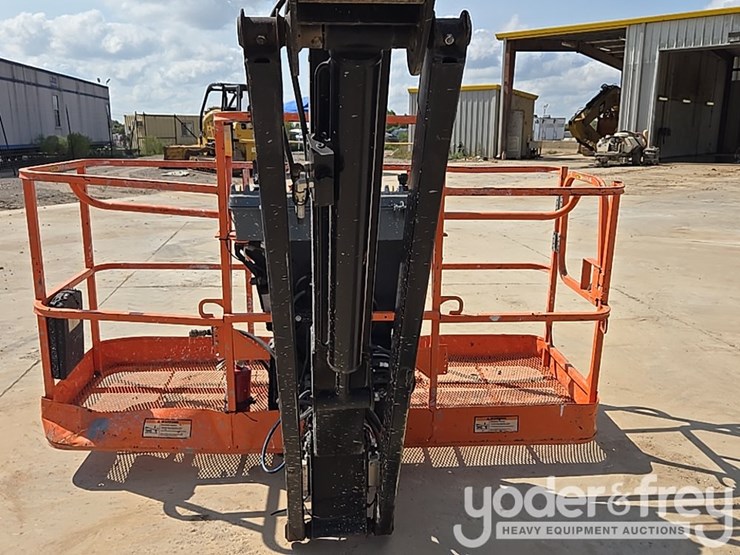 2015-jlg-860sj-image-20