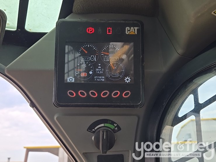 2020-caterpillar-289d3-image-55