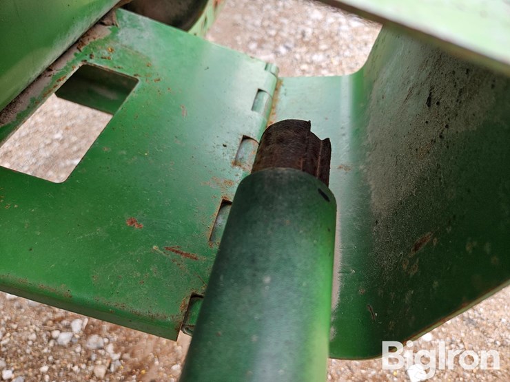john-deere-213-image-17