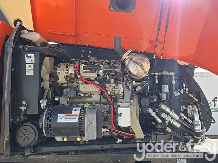 2015-jlg-860sj-image-48