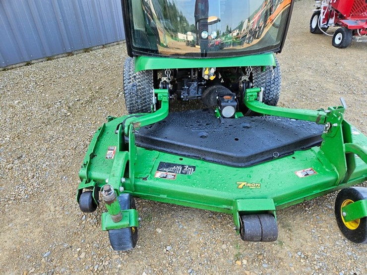 2015-john-deere-1575-image-9