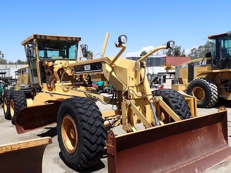 caterpillar-163h-image-2