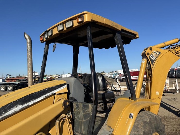 caterpillar-416c-image-35