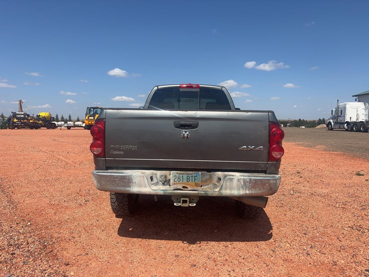 2006-dodge-3500-image-6