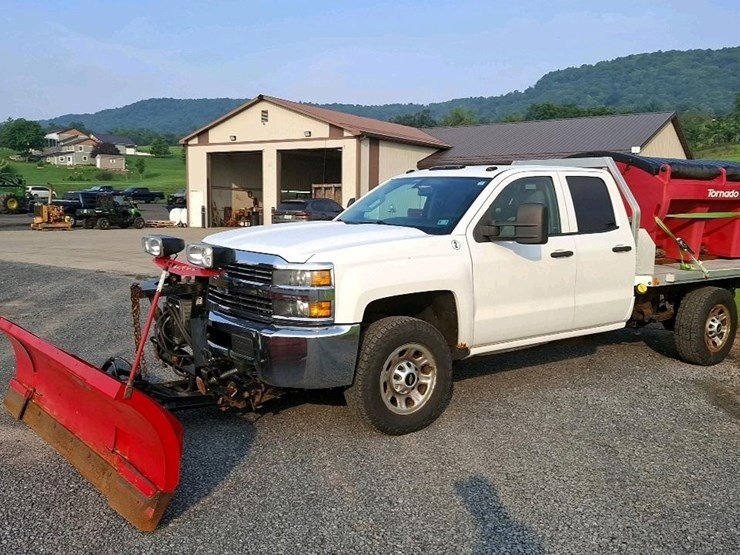 2015-chevrolet-2500-image-7