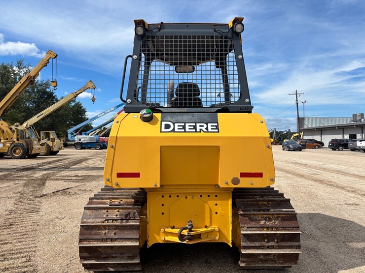 2022-deere-450k-lgp-image-24