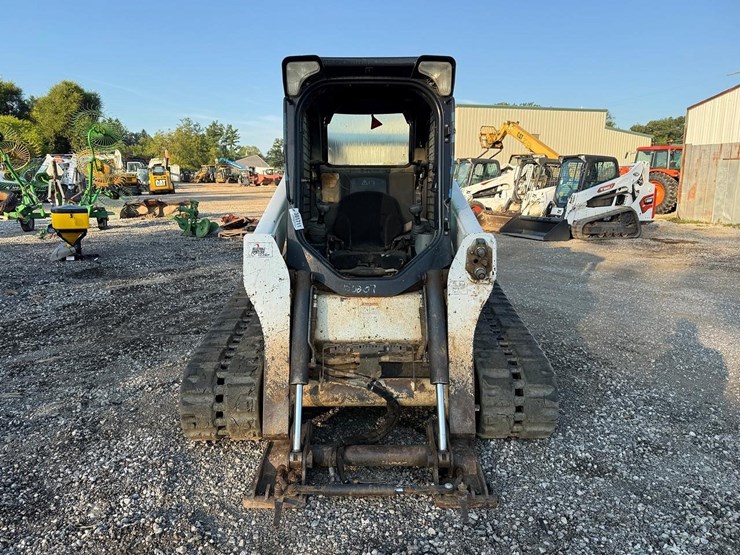 2018-bobcat-t740-image-7