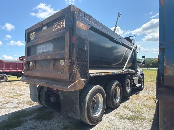 2015-kenworth-t880-image-4