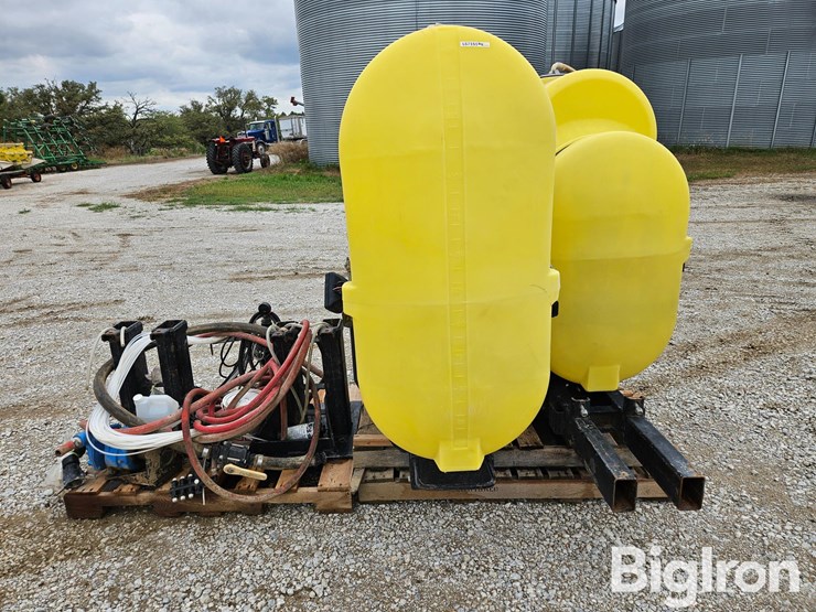 demco-saddle-tanks-w/mounting-brackets-image-6