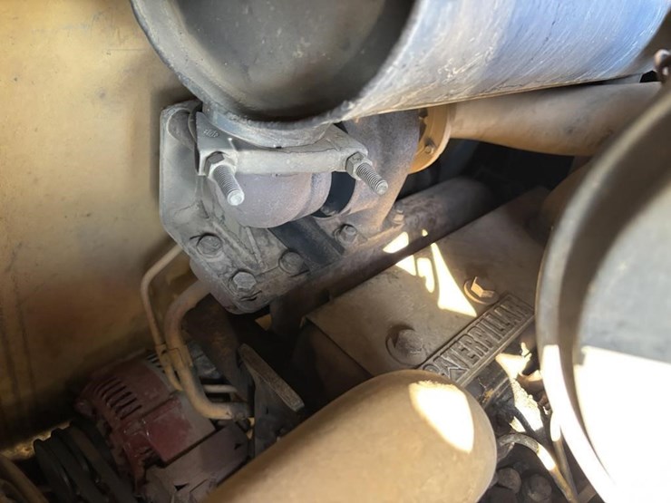 caterpillar-416c-image-56