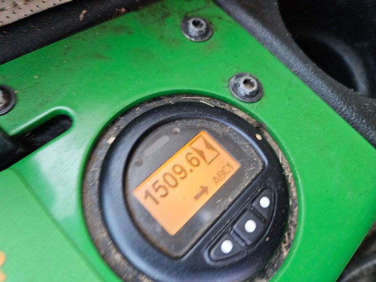 2015-john-deere-1575-image-34