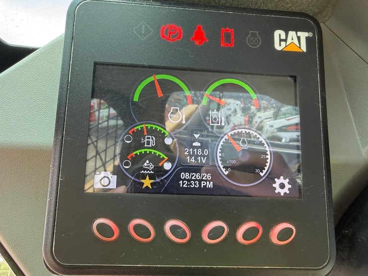 2018-caterpillar-299d2-xps-image-21