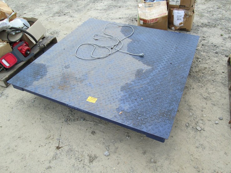 #53853-•-digiweigh-59-1/2"x59-1/2"-scales-inv#53853-image-1