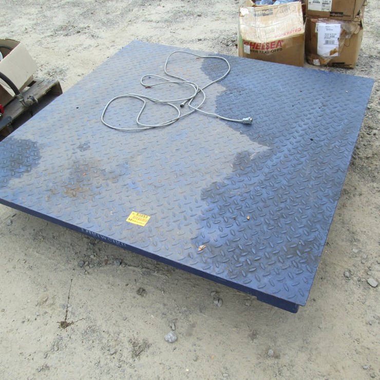 #53853 • Digiweigh 59 1/2"x59 1/2" Scales INV#53853