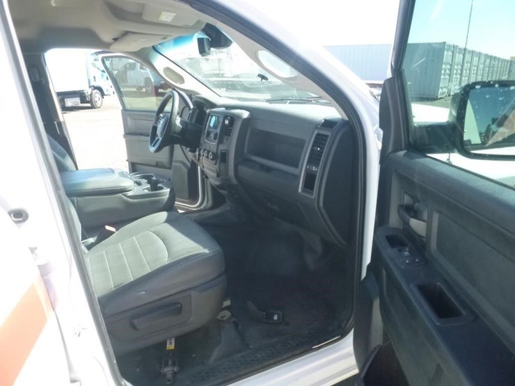 2018-dodge-1500-image-6