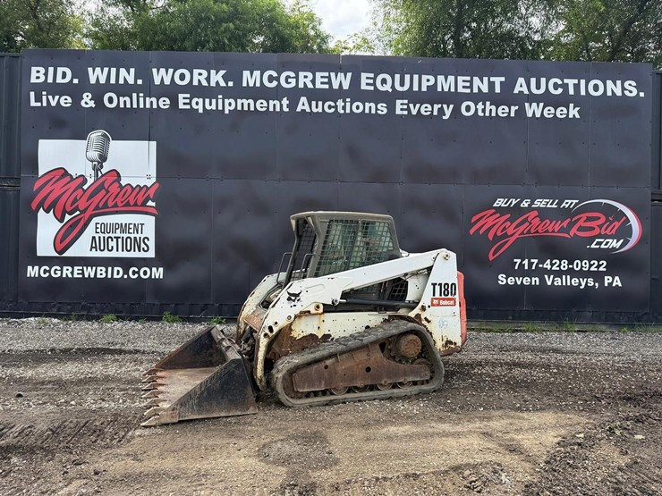 2012-bobcat-t180-image-1