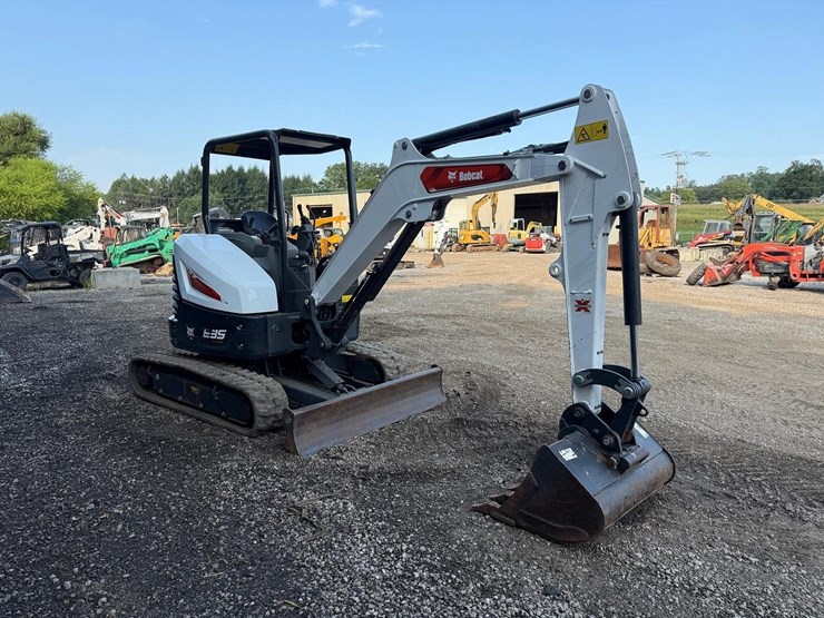 bobcat-e35i-image-6