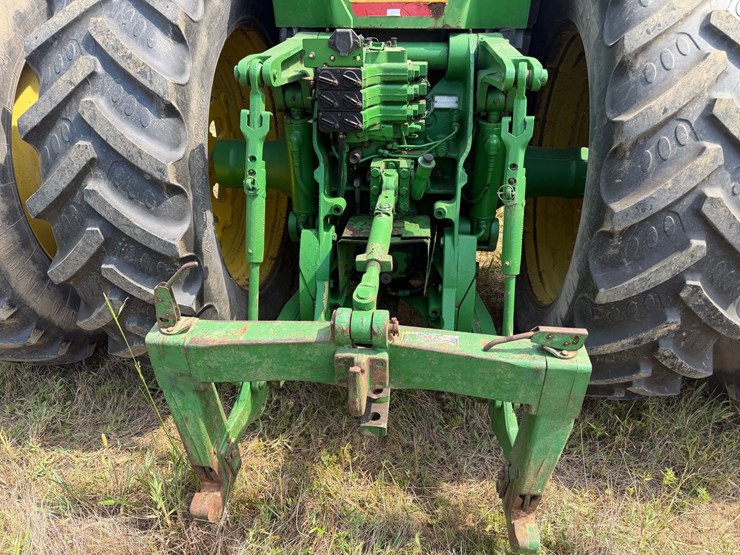 1997-john-deere-8300-image-17