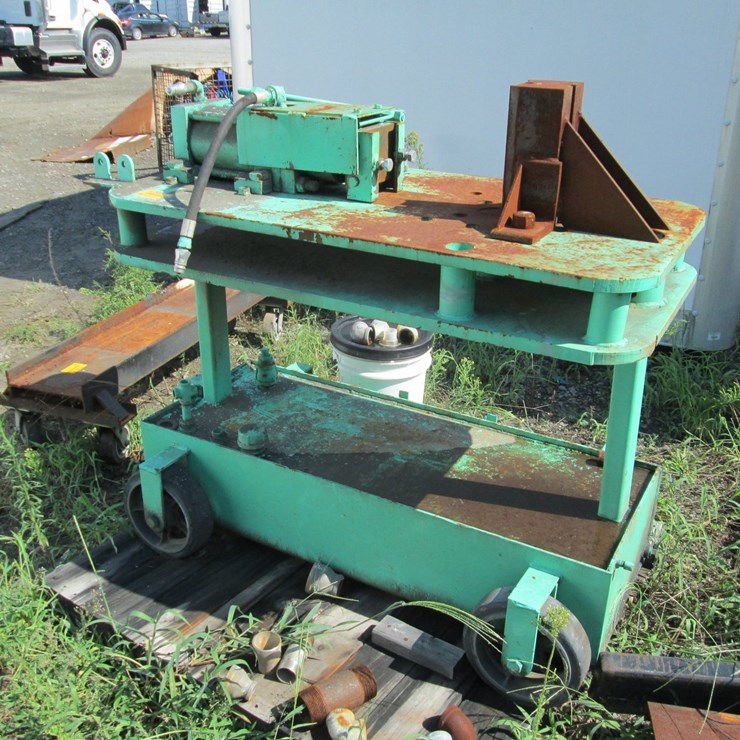 #53877 • 4'x2' Hyd Press w/reservoir/cart INV#53877