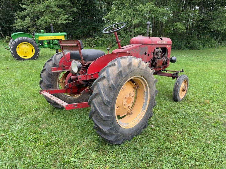 massey-harris-pacer-image-5