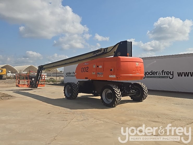 2015-jlg-860sj-image-3