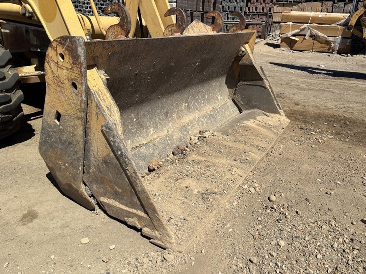 deere-410g-image-11