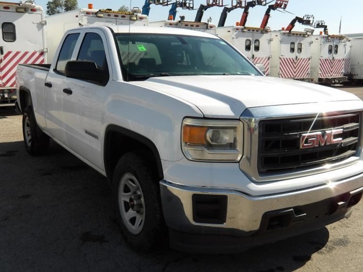 2014-gmc-sierra-1500-image-2