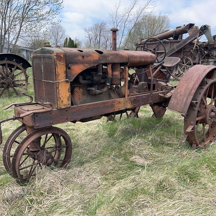 Allis Chalmers WC