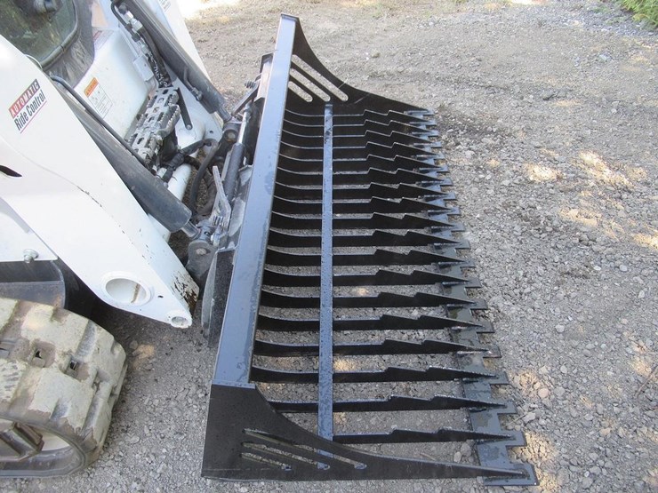 wildcat-78"-skid-steer-skeleton-bucket-image-5