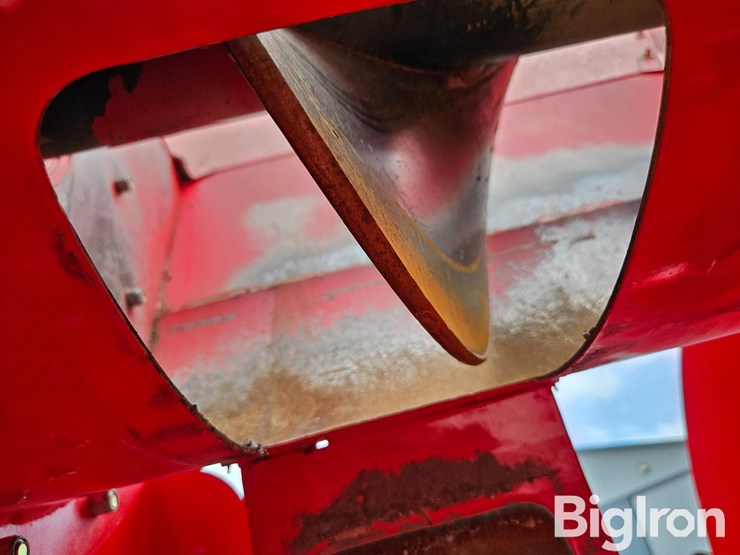 2020-akron-gtt4010-high-capacity-grain-bagger-image-13