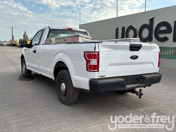 2020-ford-f150-image-3
