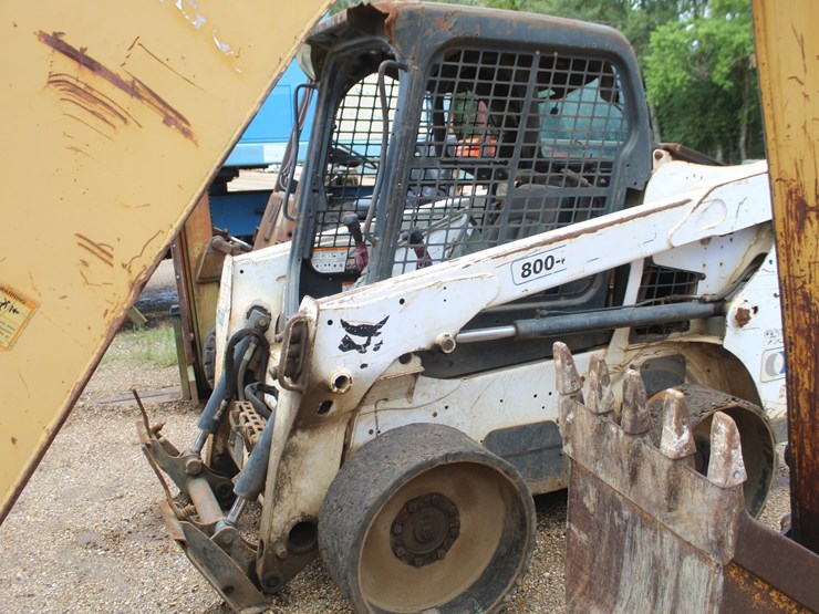 bobcat-s550-image-2