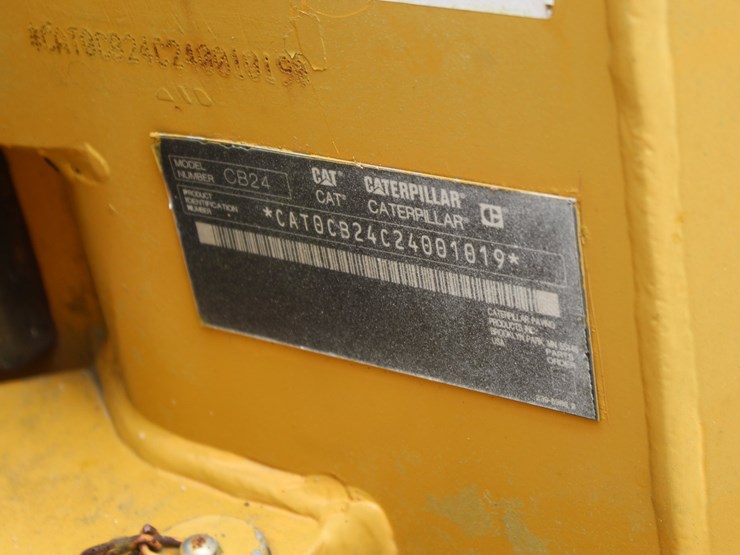 caterpillar-cb24-image-9