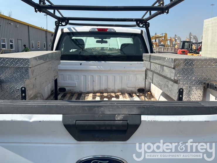 2019-ford-f150-image-23