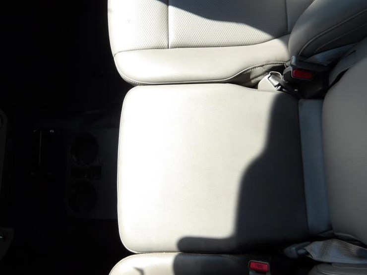 2017-ford-f150-image-17