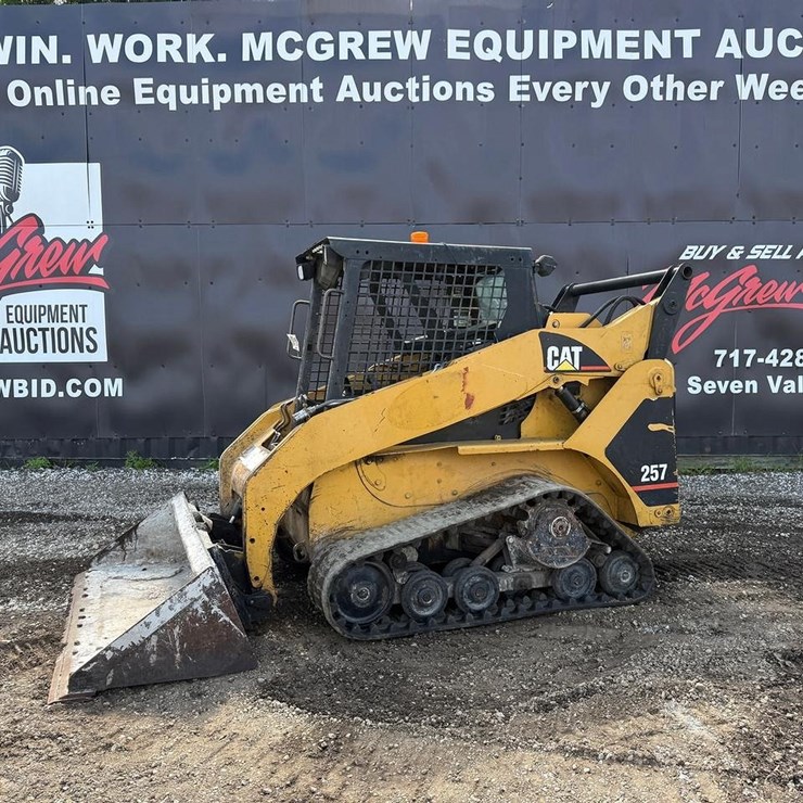 2002 CATERPILLAR 257