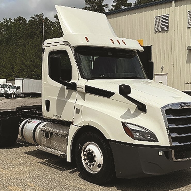 2019 FREIGHTLINER CASCADIA 126
